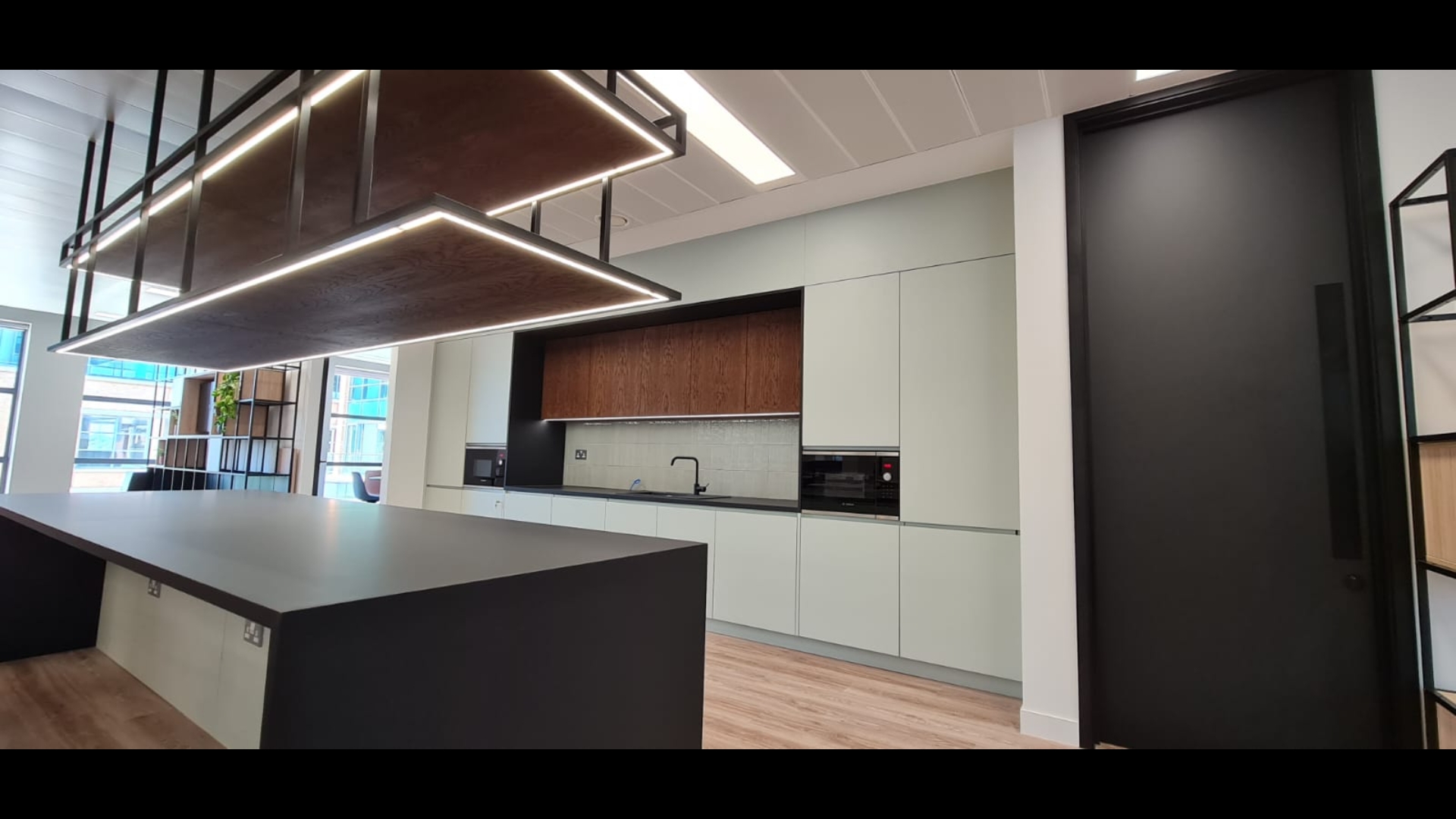 Screenshot_20221027-205036_WhatsApp